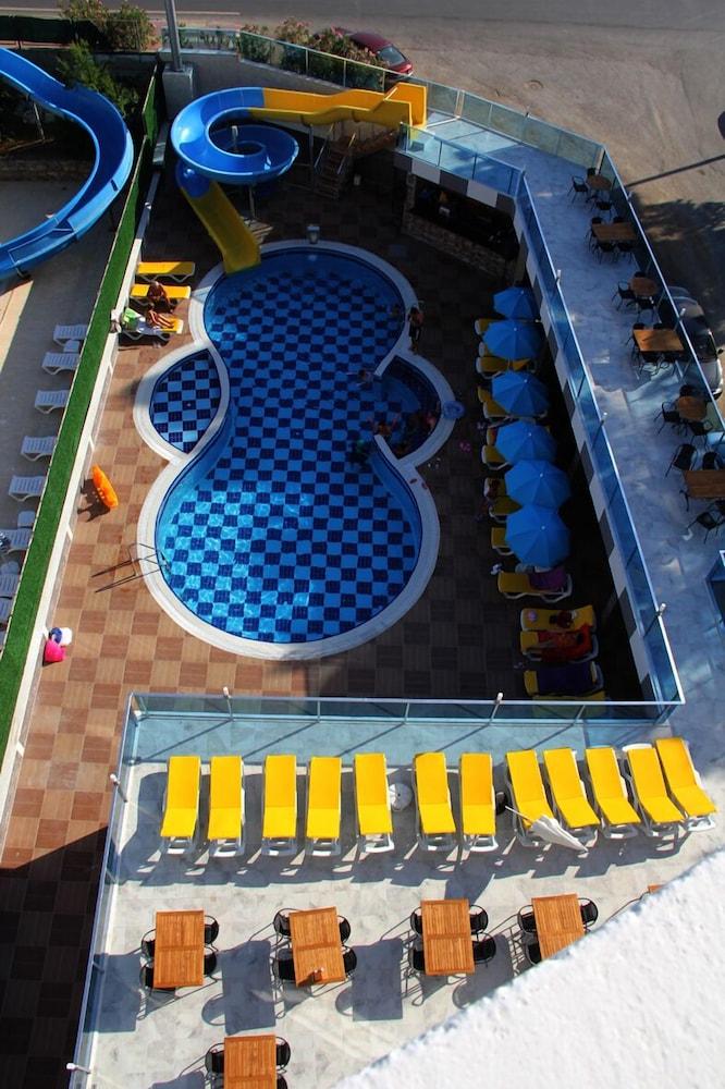 Tosmur Merlin Beach Park Hotel מראה חיצוני תמונה