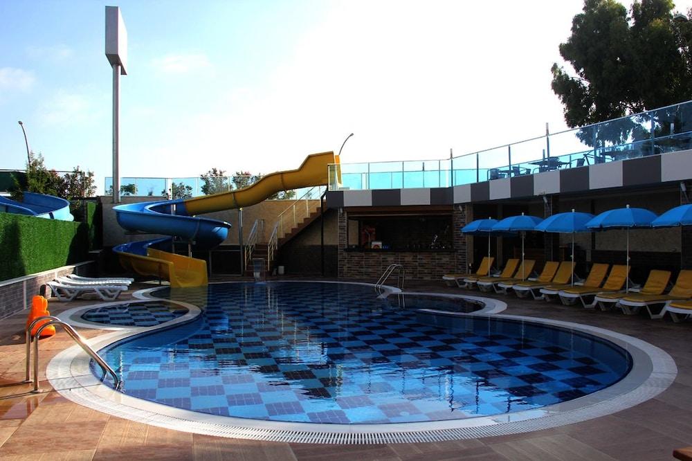 Tosmur Merlin Beach Park Hotel מראה חיצוני תמונה